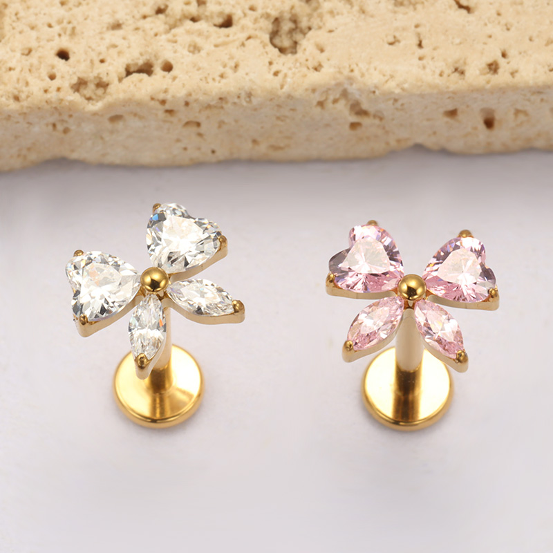 ASTM F136 TItanium Heart CZ Bo - Zoor Body Jewelry 评论和价格