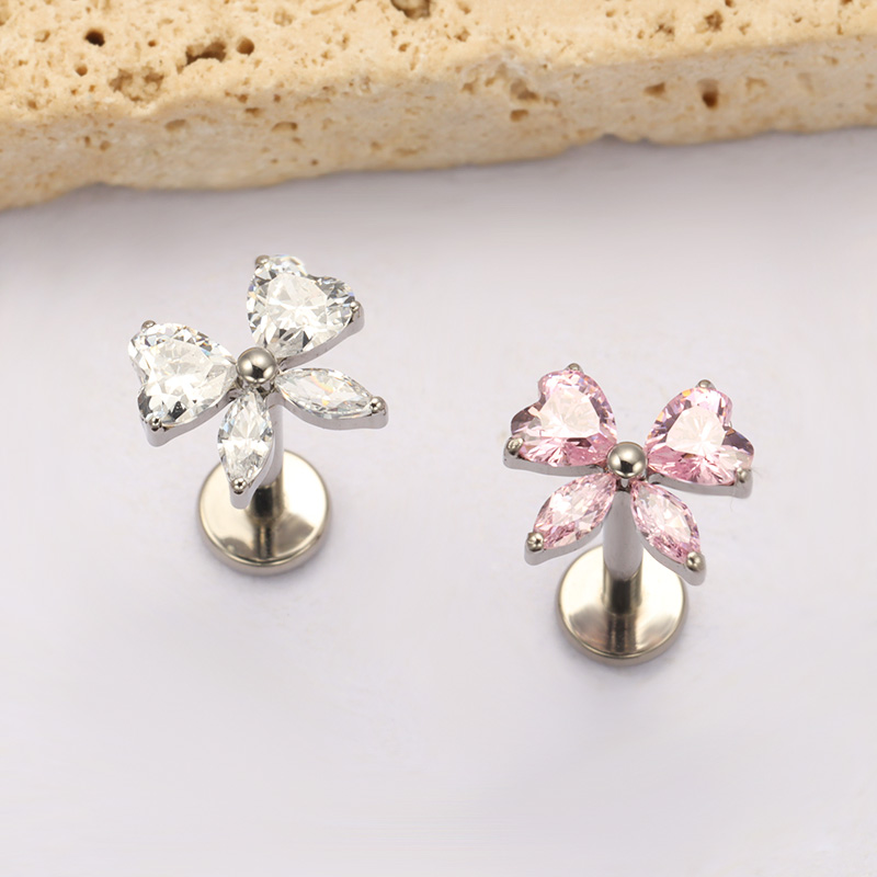ASTM F136 TItanium Heart CZ Bo - Zoor Body Jewelry 评论和价格