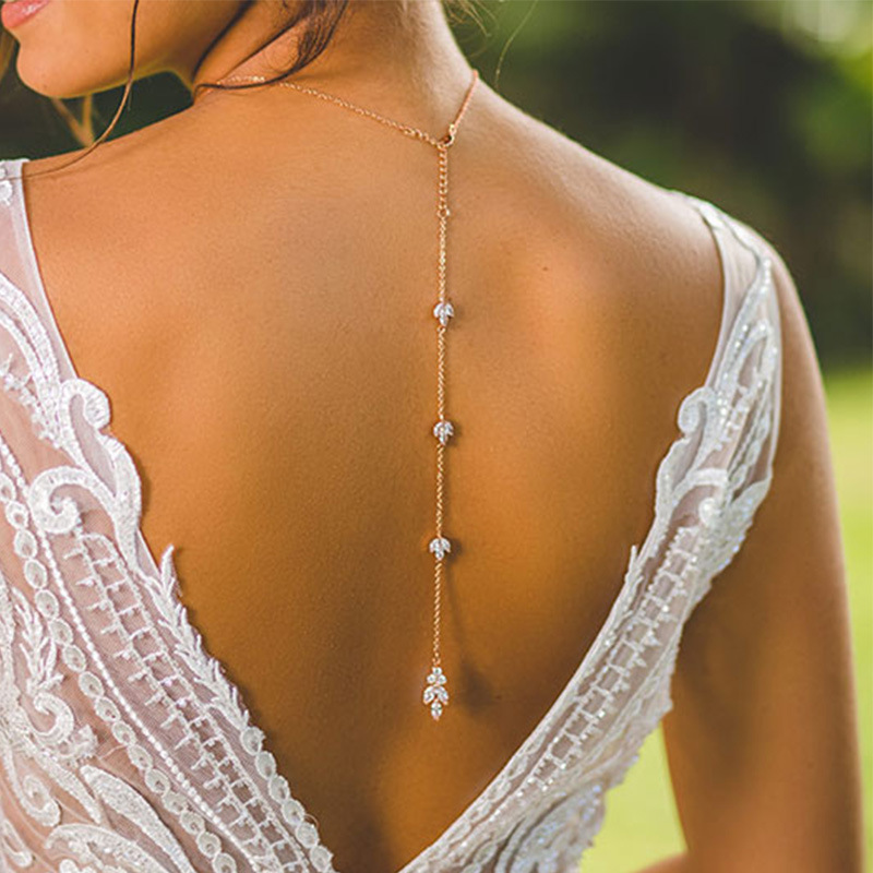 Back Chain Rhinestone Pendant  - Body Jewelry For Backless Dress 评论和价格