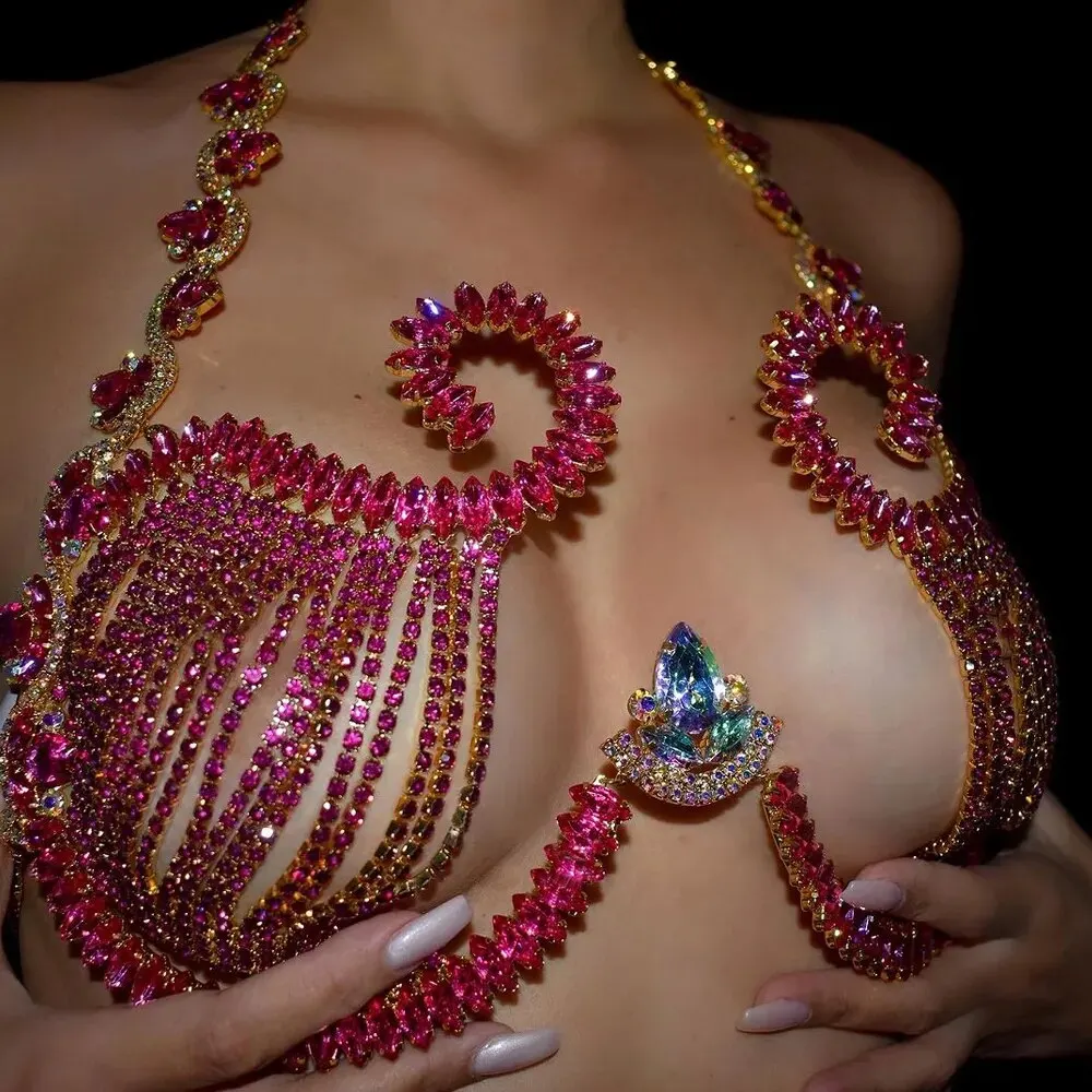 Rave Pink Crystal Chest Bracke - Body Jewelry Dress 评论和价格